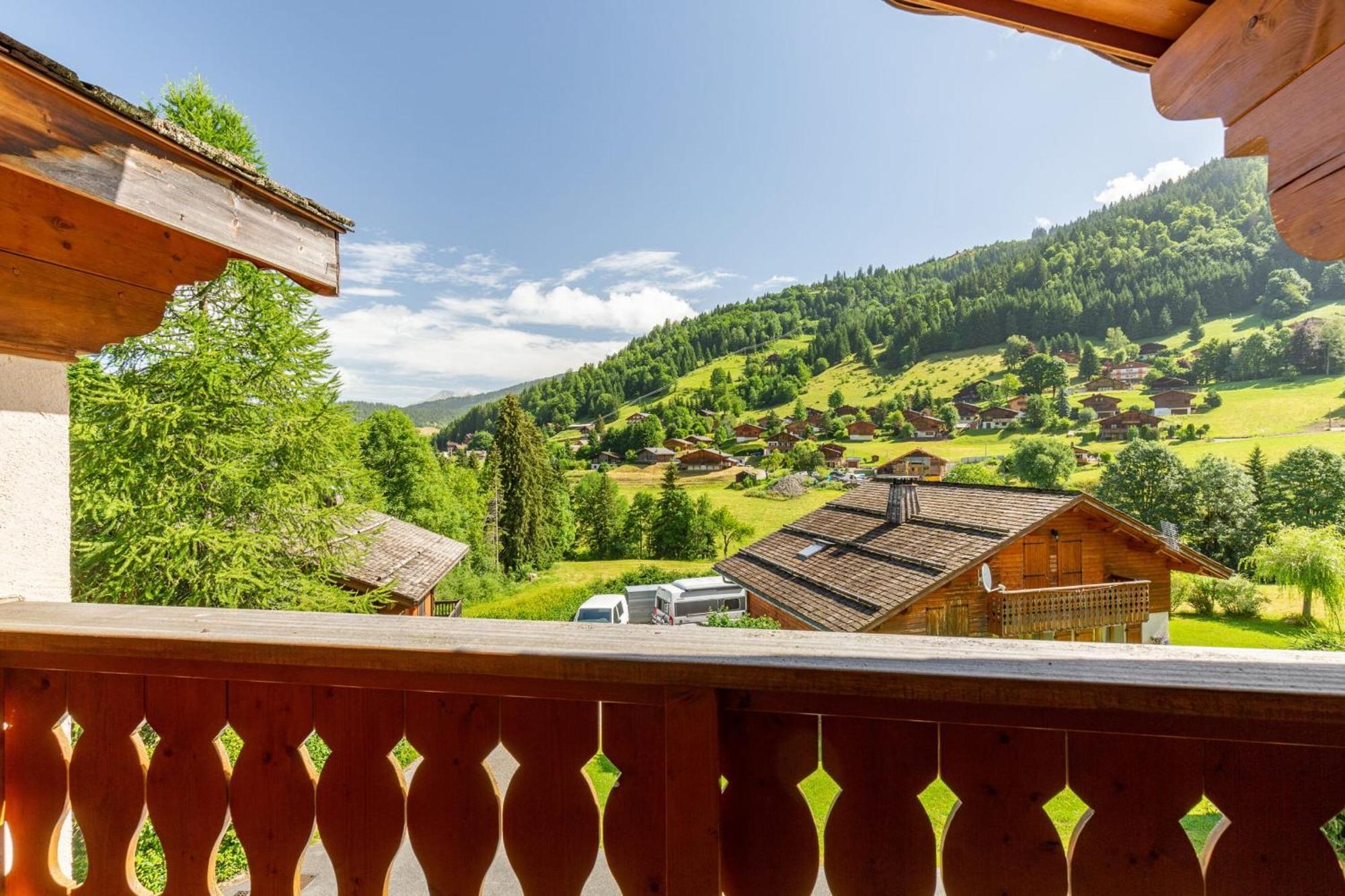 Quiet Apartment Near The Slopes La Clusaz Exterior foto